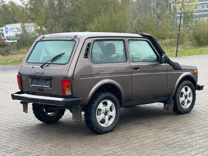 Lada Niva