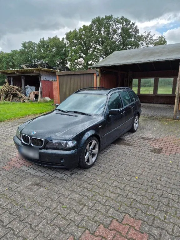 BMW 320