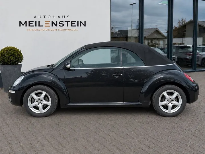 Volkswagen New Beetle