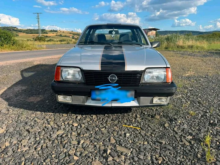 Opel Ascona