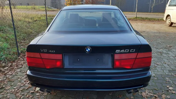 BMW 840