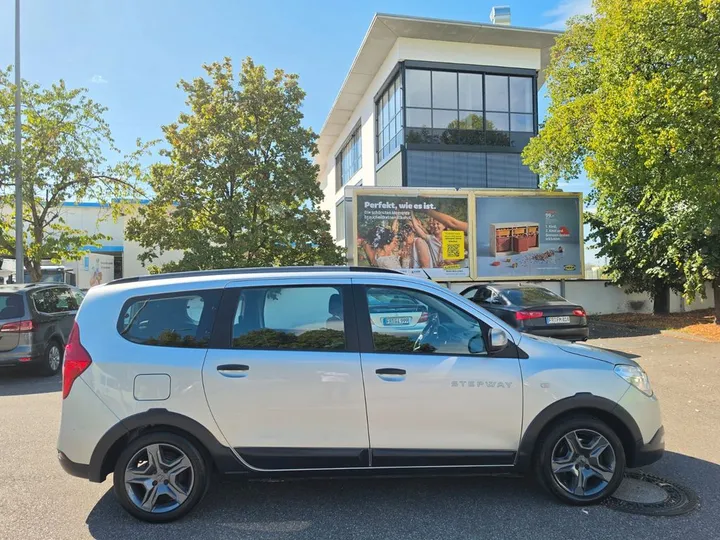 Dacia Lodgy