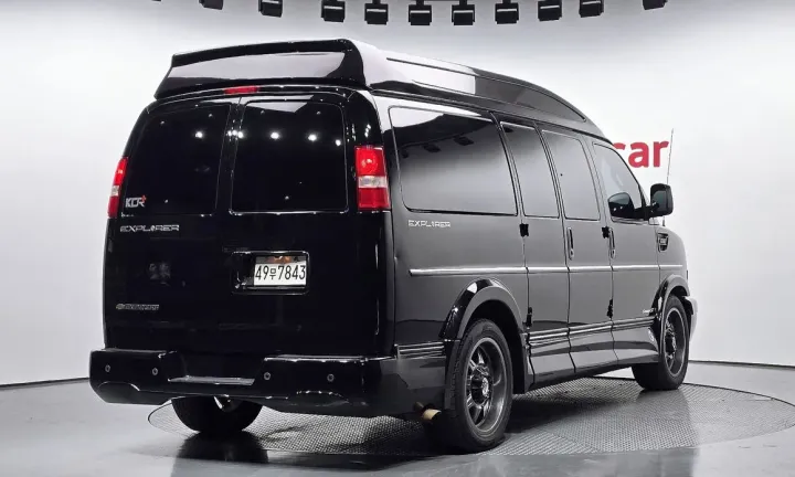Chevrolet Express Van