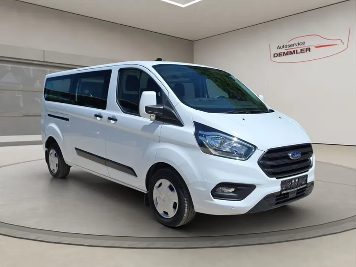 Ford Tourneo Custom