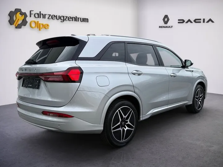 DFSK Fengon E5