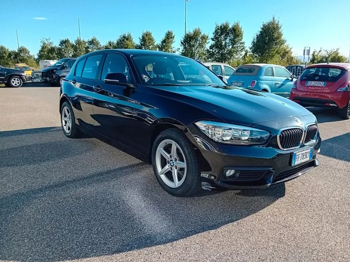 BMW 114