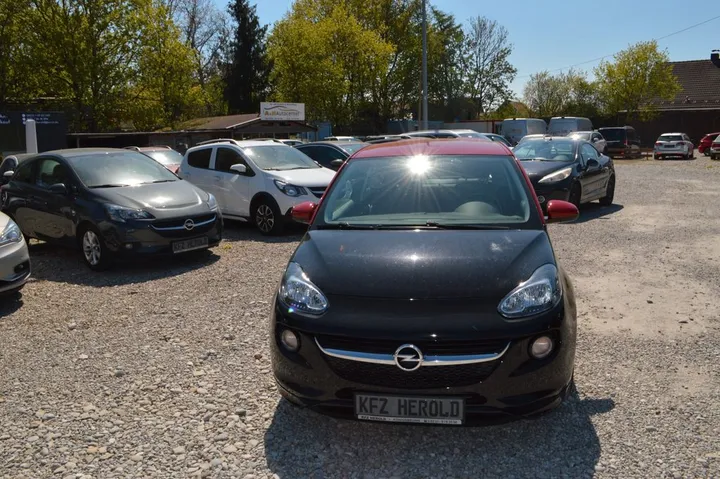 Opel Adam