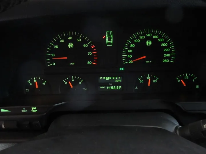 Alfa Romeo 164