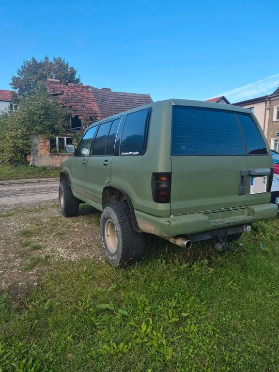 Opel Monterey
