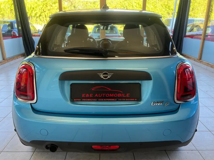 MINI One D