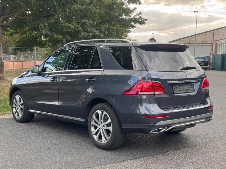 Mercedes-Benz GLE 350