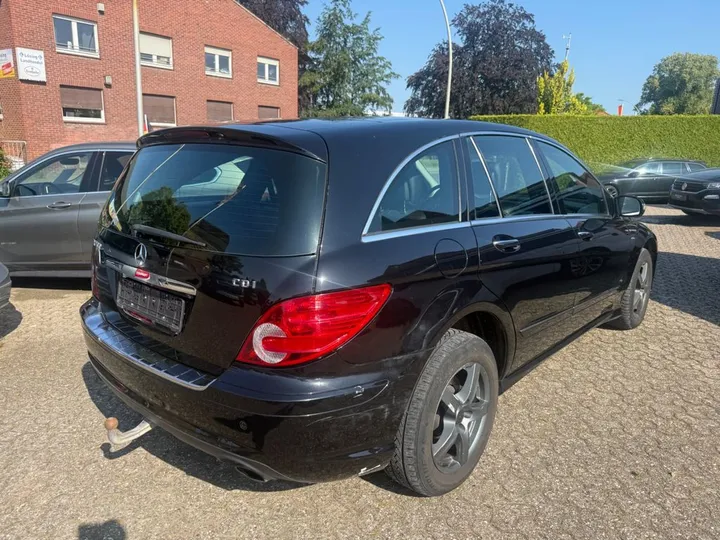 Mercedes-Benz R 280