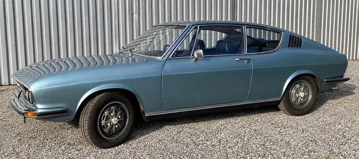 Audi 100