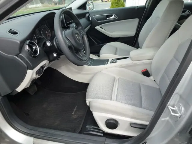Mercedes-Benz A 160