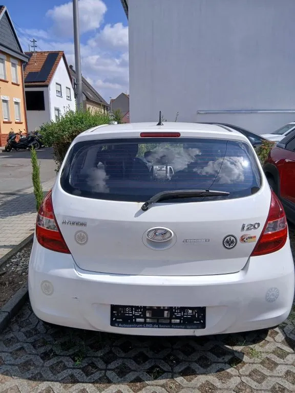 Hyundai i20