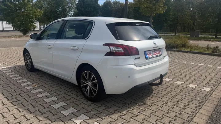 Peugeot 308