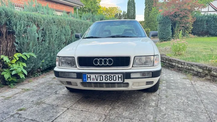 Audi 80