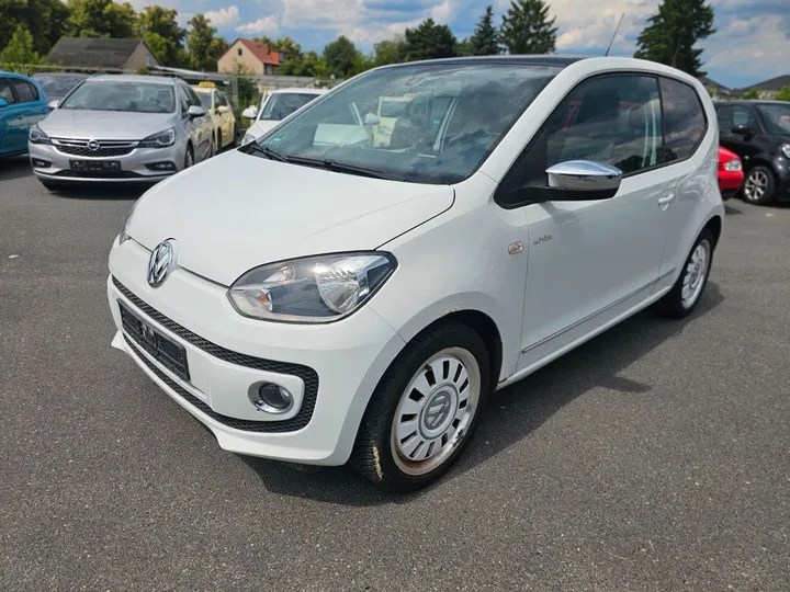 Volkswagen up!