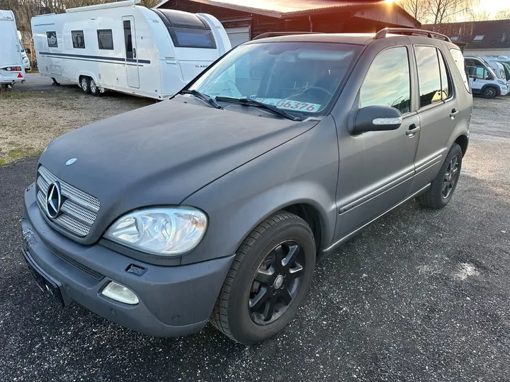 Mercedes-Benz ML 270