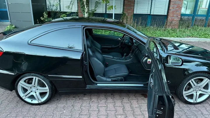 Mercedes-Benz CLC 200