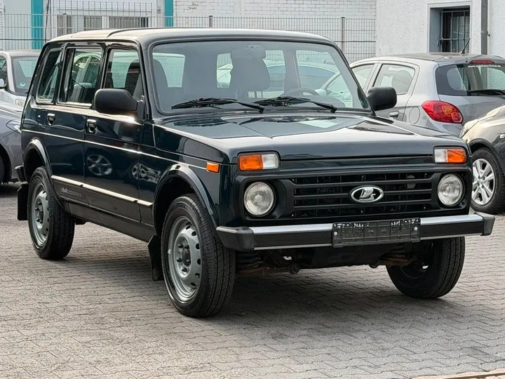 Lada Taiga