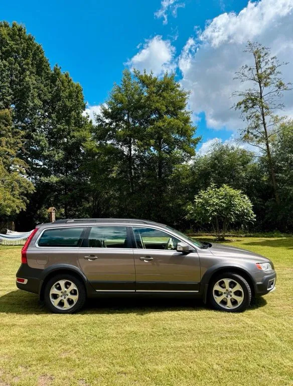 Volvo XC70