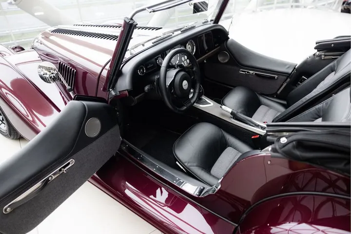 Morgan Plus 4