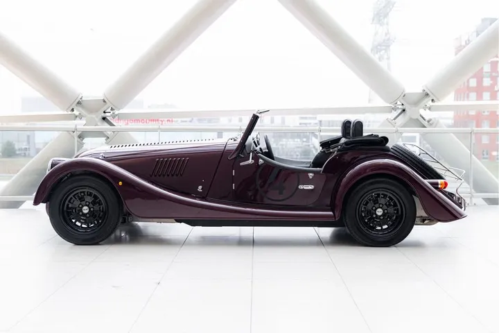 Morgan Plus 4