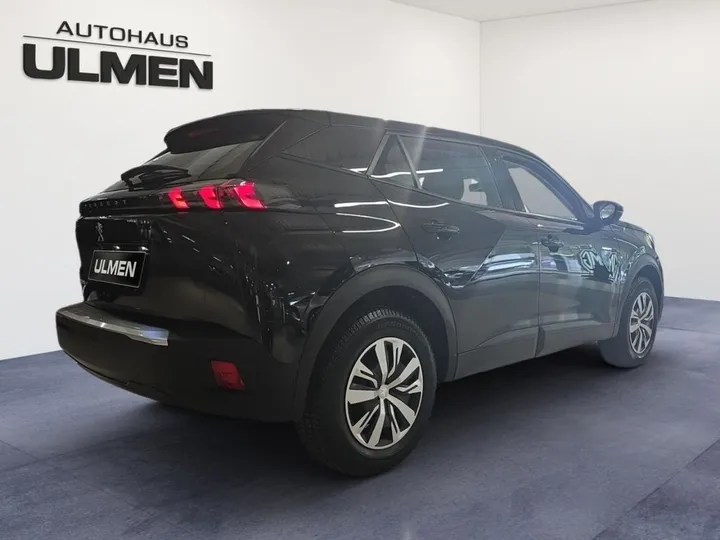 Peugeot e-2008