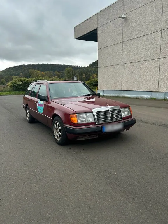 Mercedes-Benz 250