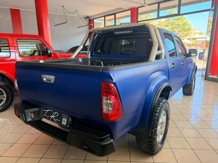 Isuzu D-Max
