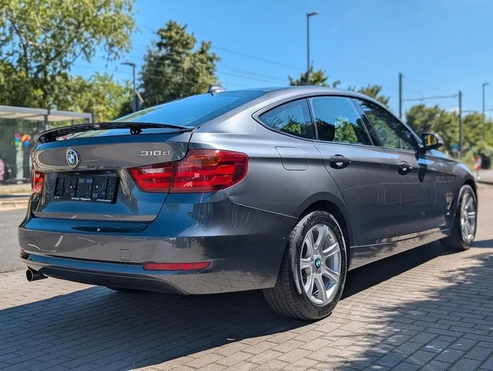 BMW 318 Gran Turismo