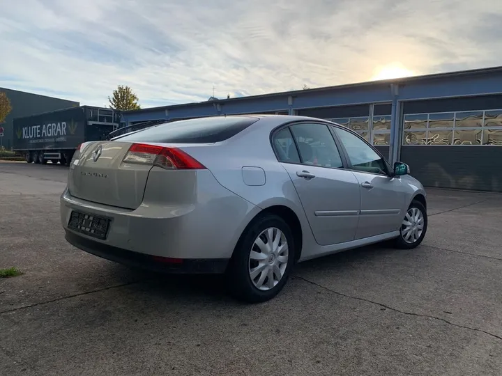 Renault Laguna