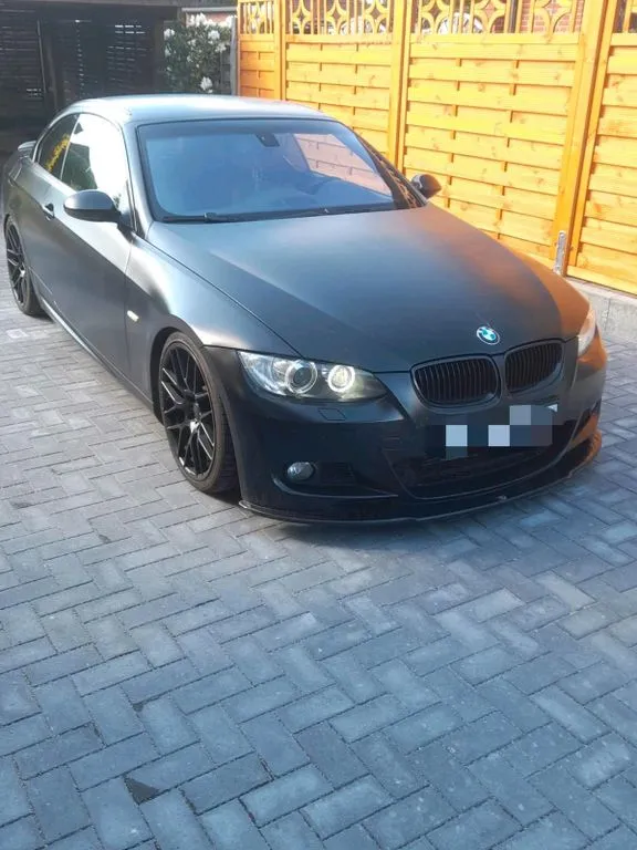BMW 335