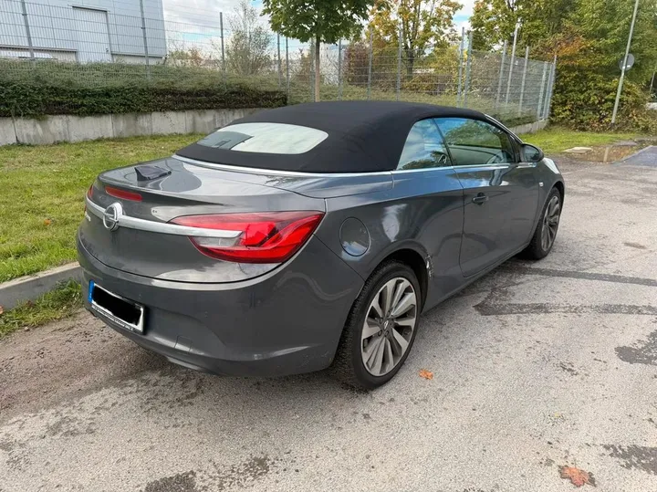 Opel Cascada
