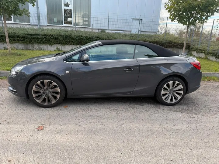 Opel Cascada