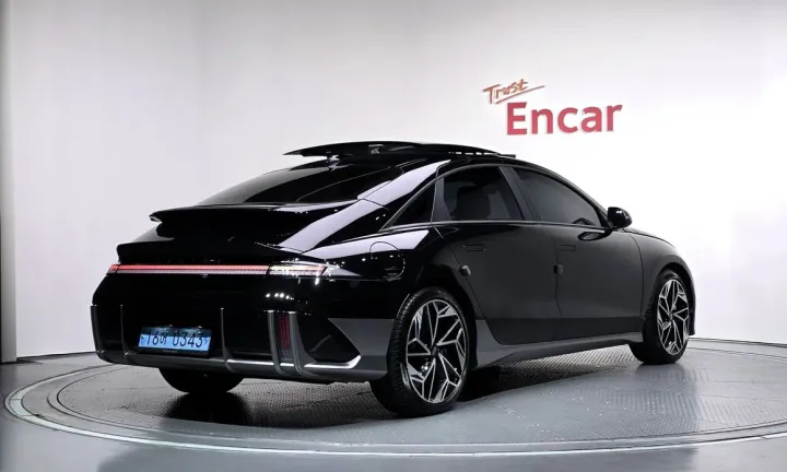 Hyundai Ioniq 6
