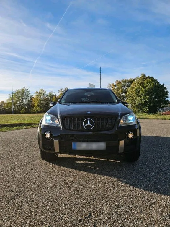 Mercedes-Benz ML 320
