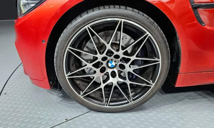 BMW M4