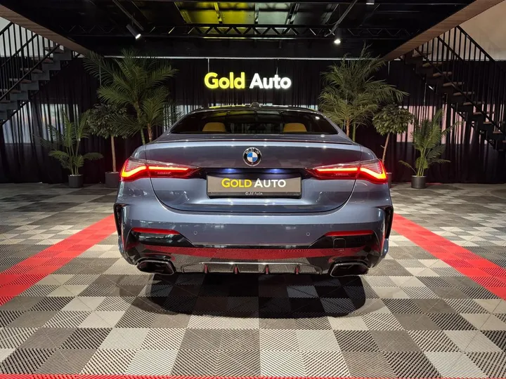 BMW M440