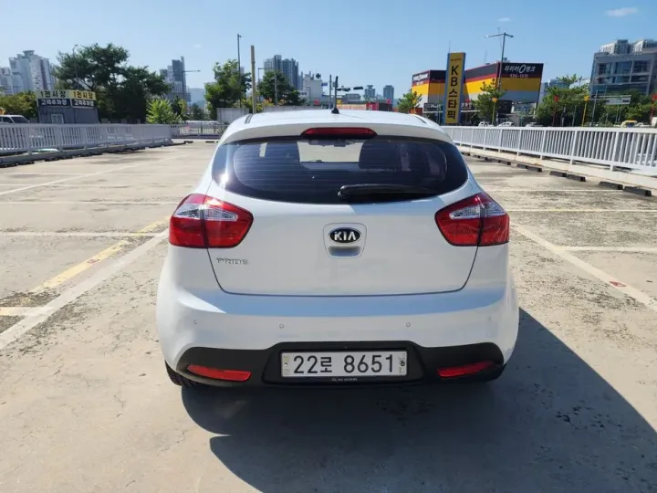 Kia pride