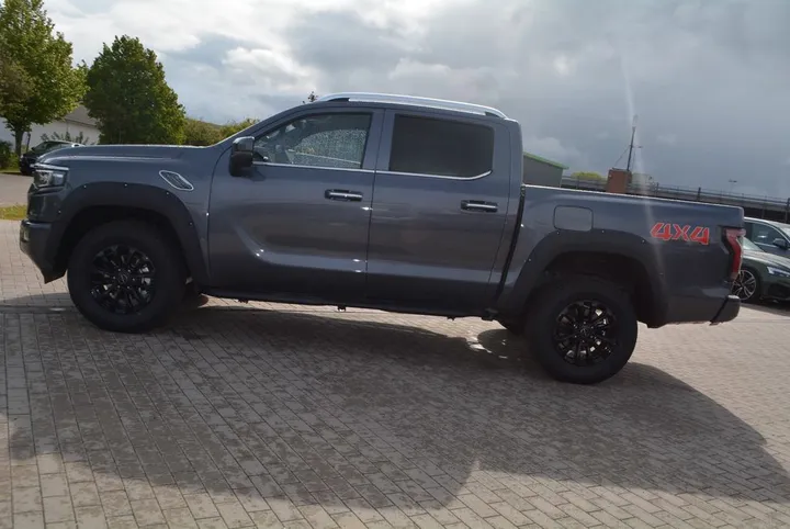 Foton 4