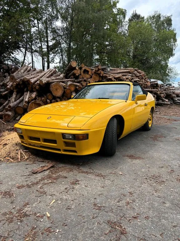Porsche 924