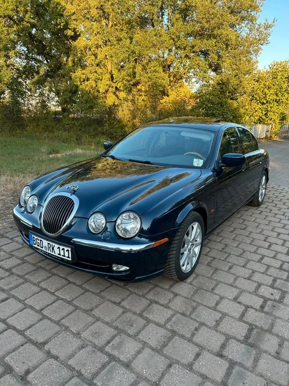 Jaguar S-Type