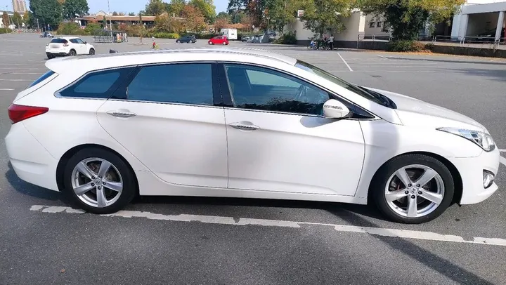 Hyundai i40