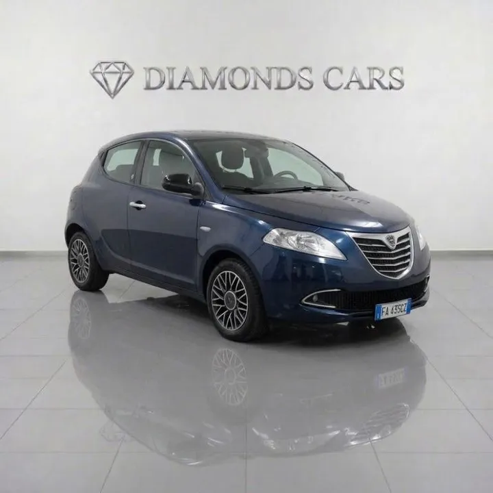 Lancia Ypsilon