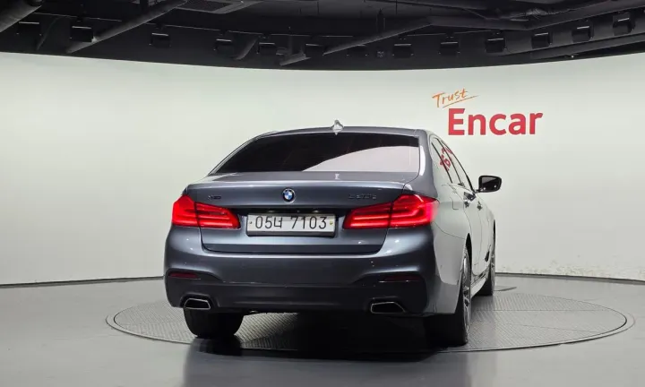 BMW 5-Series