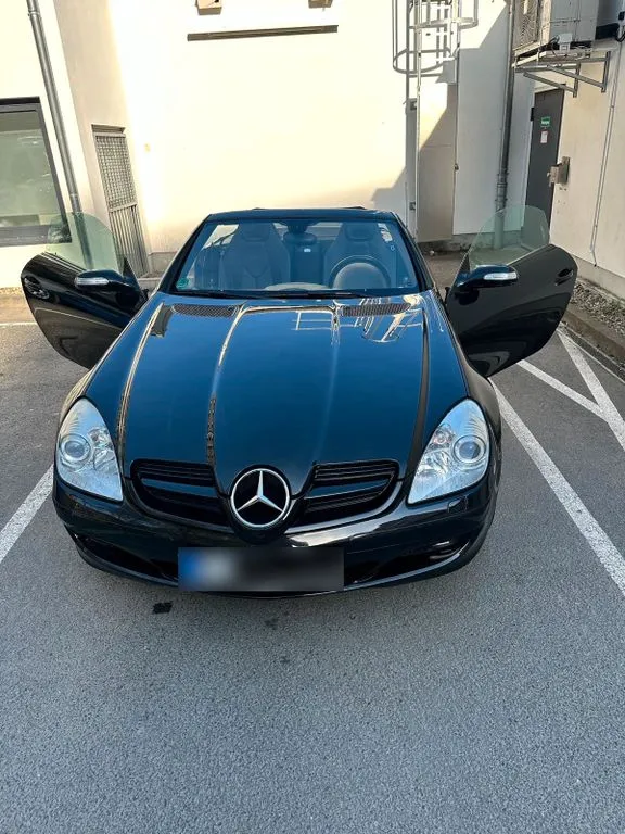 Mercedes-Benz SLK 200