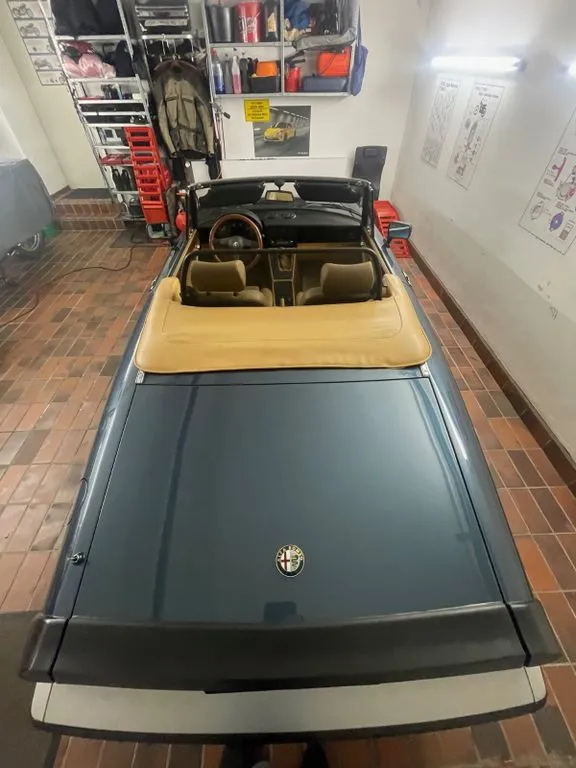Alfa Romeo Spider