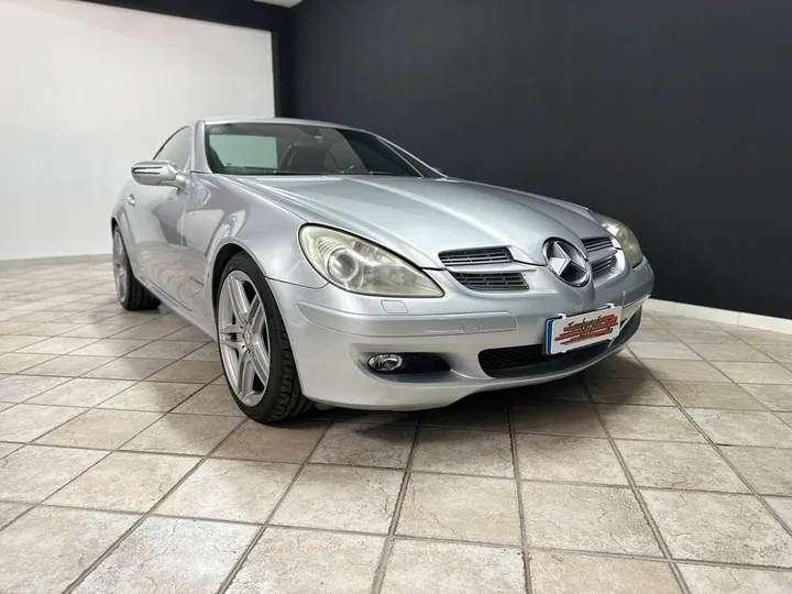 Mercedes-Benz SLK 200